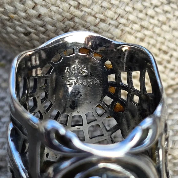 14k gold & 925 sterling spider web ring - Picture 7 of 10